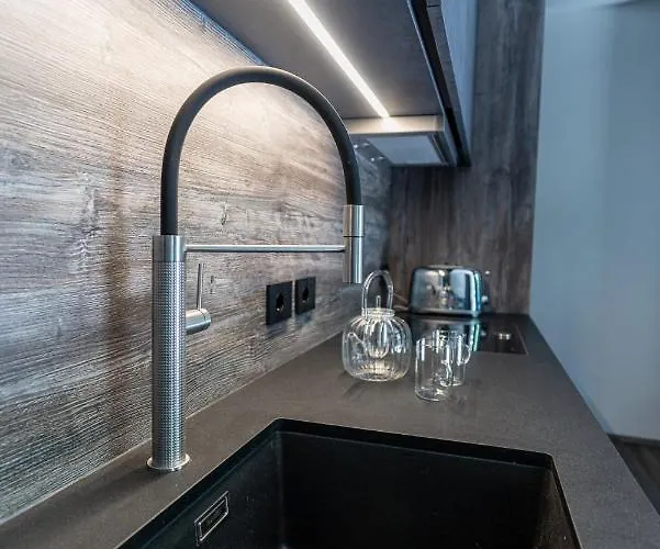 Dimensione Armonica - Elegance And Comfort Among Lakes And Hills Willa