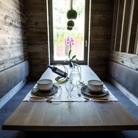 Dimensione Armonica - Elegance And Comfort Among Lakes And Hills