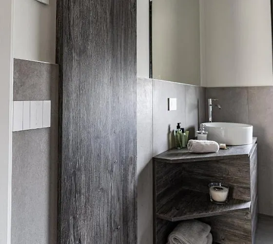 Villa Dimensione Armonica - Elegance And Comfort Among Lakes And Hills *